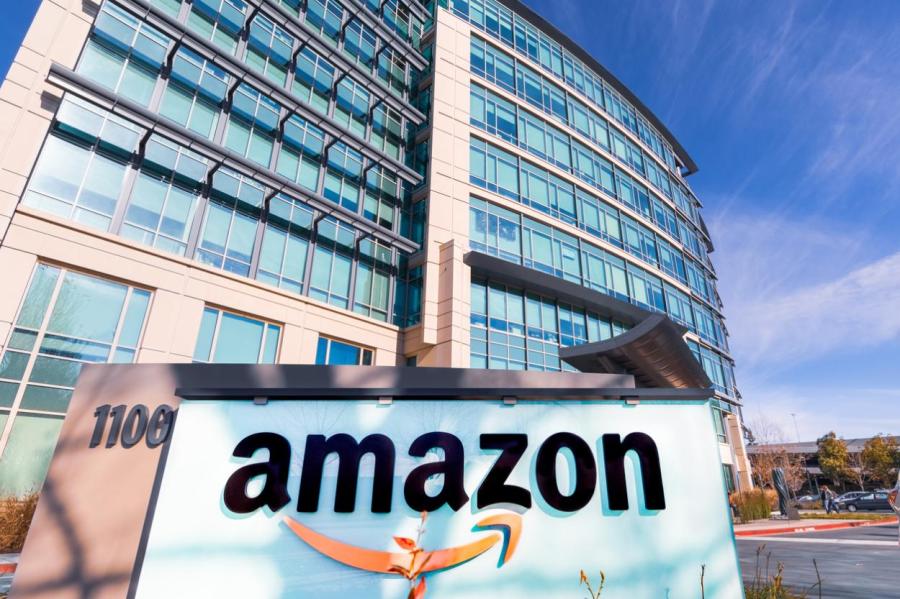 Amazon разрешила своим офисным сотрудникам работать удаленно два дня в неделю