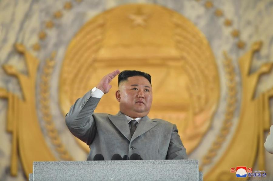 Ким Чен Ын объявил об угрозе голода в КНДР