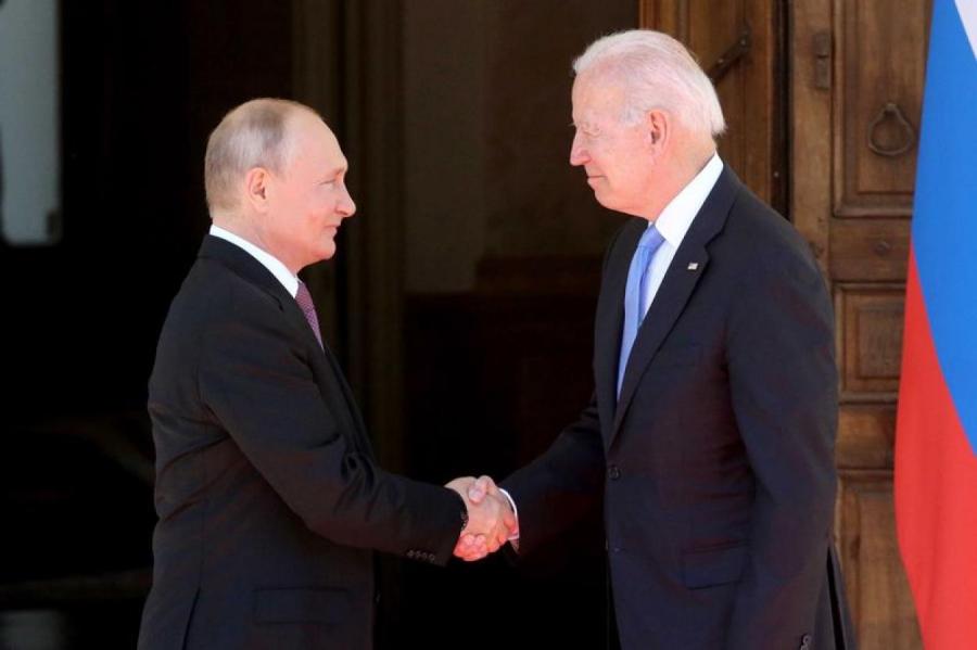 Путин и Байден начали переговоры в расширенном составе