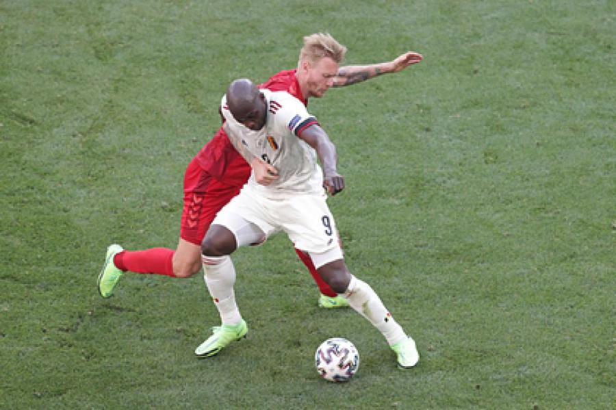 Бельгия обыграла Данию и обеспечила себе место в плей-офф Евро