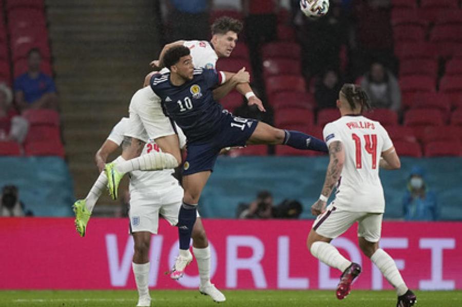 Англия потеряла очки в матче с Шотландией на чемпионате Европы
