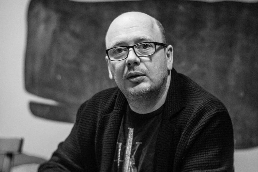 Известный писатель и блогер Слава Сэ умер в Риге от коронавируса