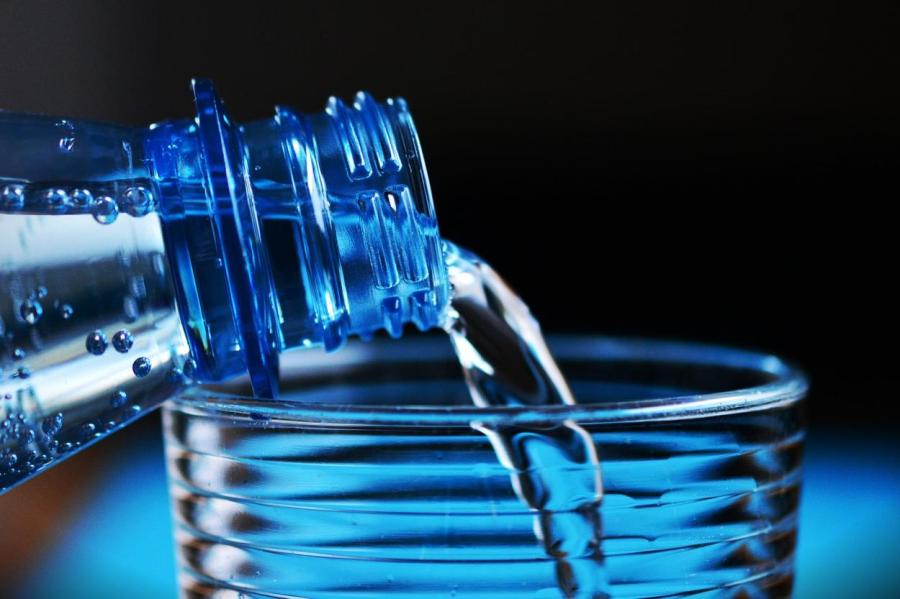 Вредно ли на самом деле пить газированную воду
