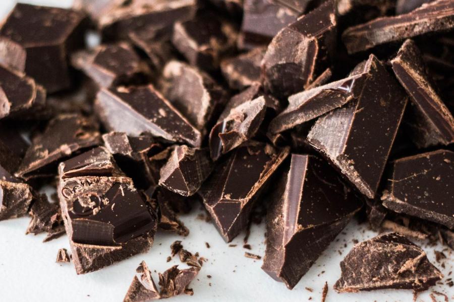 Названа неожиданная польза шоколада для женщин