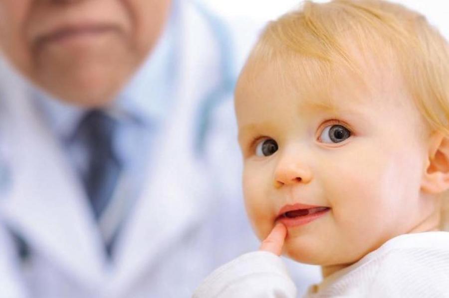С 1 июля семейным врачам доплатят за диагностику нарушения развития ребенка