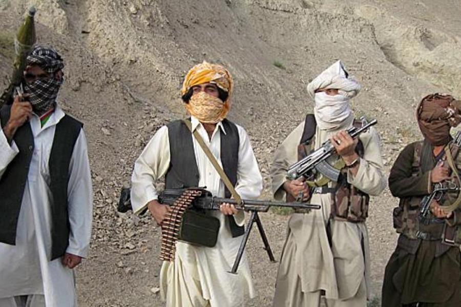 Талибы взяли под контроль до половины уездов в Афганистане,