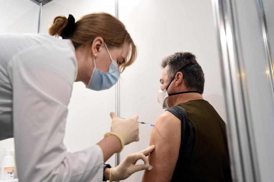 Латвия вошла в лидеры «антитопа» ЕС по охвату населения — вакцинацией (ГРАФИК)
