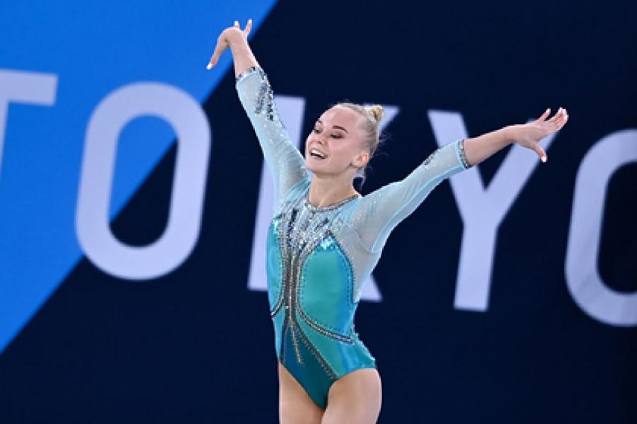 Россиянка Мельникова разделила с японкой бронзу Олимпиады в вольных упражнениях