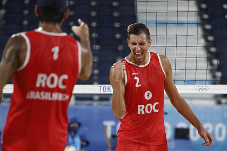 Россияне вышли в полуфинал турнира по пляжному волейболу на Олимпиаде в Токио