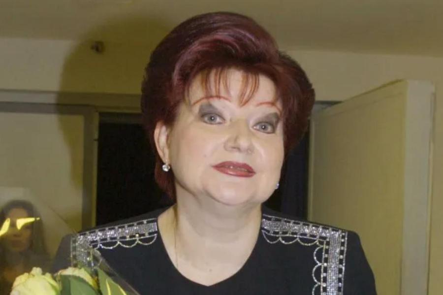 «Молодая Степаненко!»: жена Петросяна показала, как выглядела с макияжем
