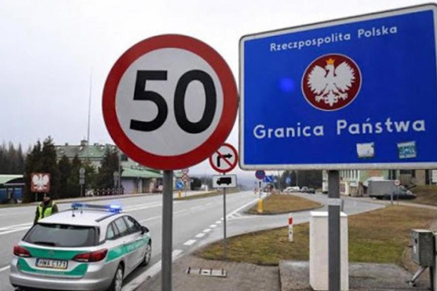 Польша направила армию для охраны границы с Беларусью