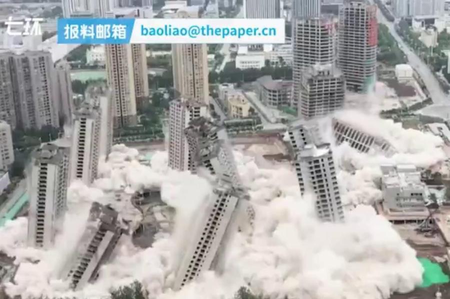 ВИДЕО: в Китае взорвали целый квартал