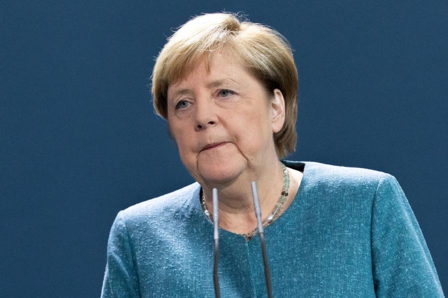 Меркель выступила сегодня с последней речью перед Бундестагом