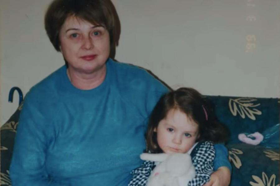 Дочь россиянки, родившей в 57 лет, рассказала правду о своем появлении на свет
