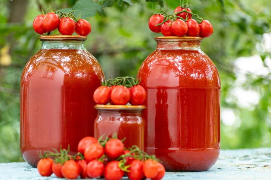 Заготавливаем томатный сок без соковыжималки