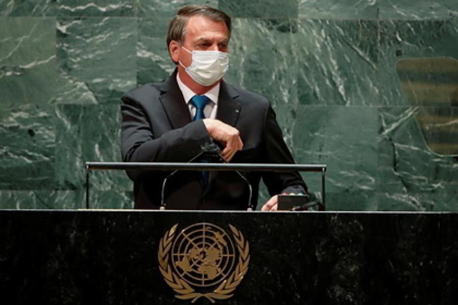 Второй сопровождавший президента Бразилии в ООН человек заразился коронавирусом