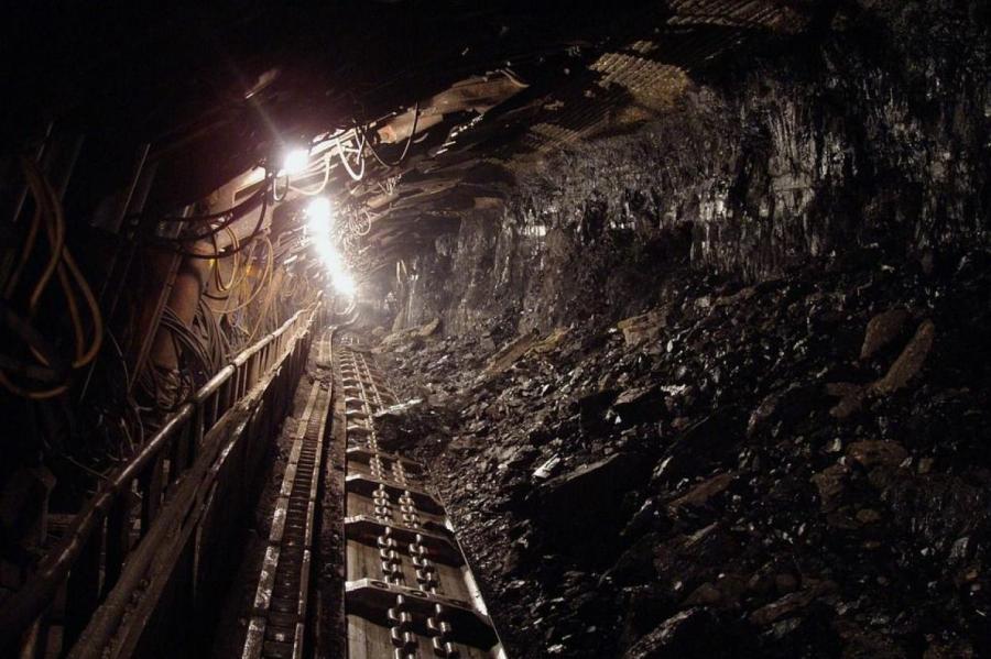 Китай поставил под удар добычу угля ради спасения планеты