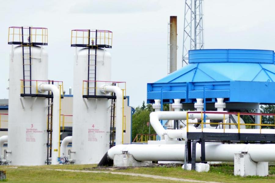 Поставщики перестали закачивать газ в латвийское газохранилище