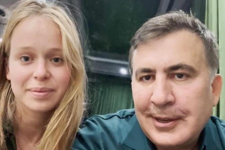 Американская жена Саакашвили узнала о появлении украинской возлюбленной мужа