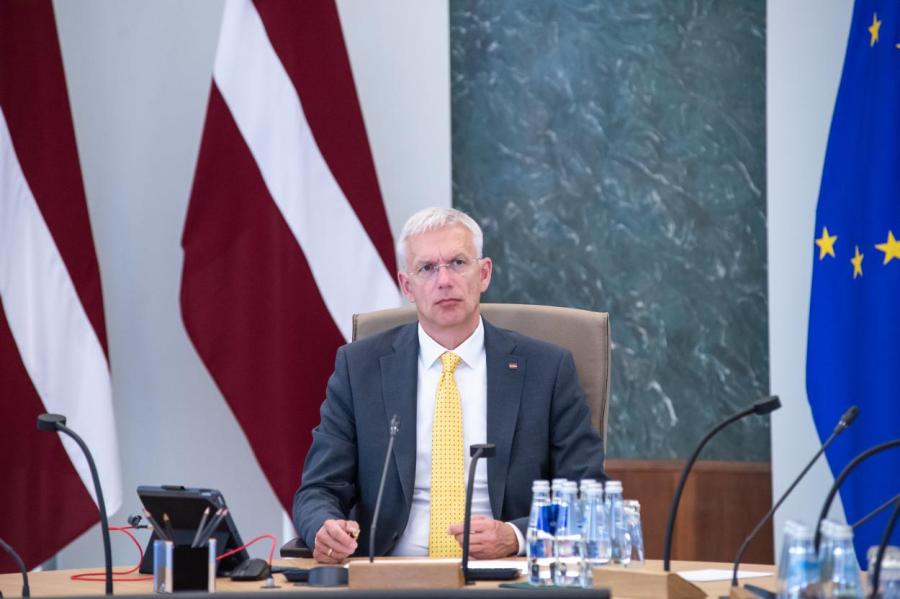 Почему Латвия — не Дания? Политические последствия локдауна