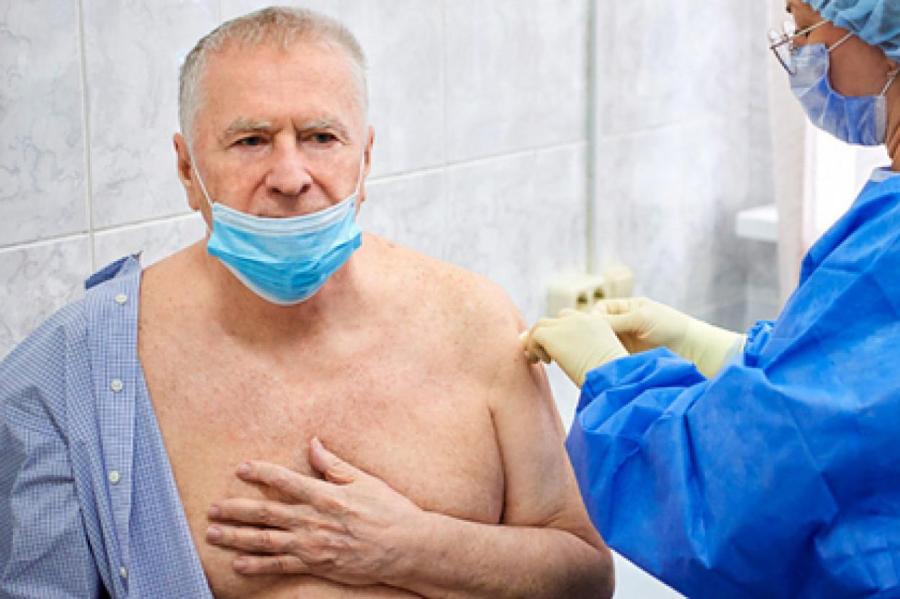 Жириновский сделал шесть прививок от коронавируса. Постсоветский синдром?