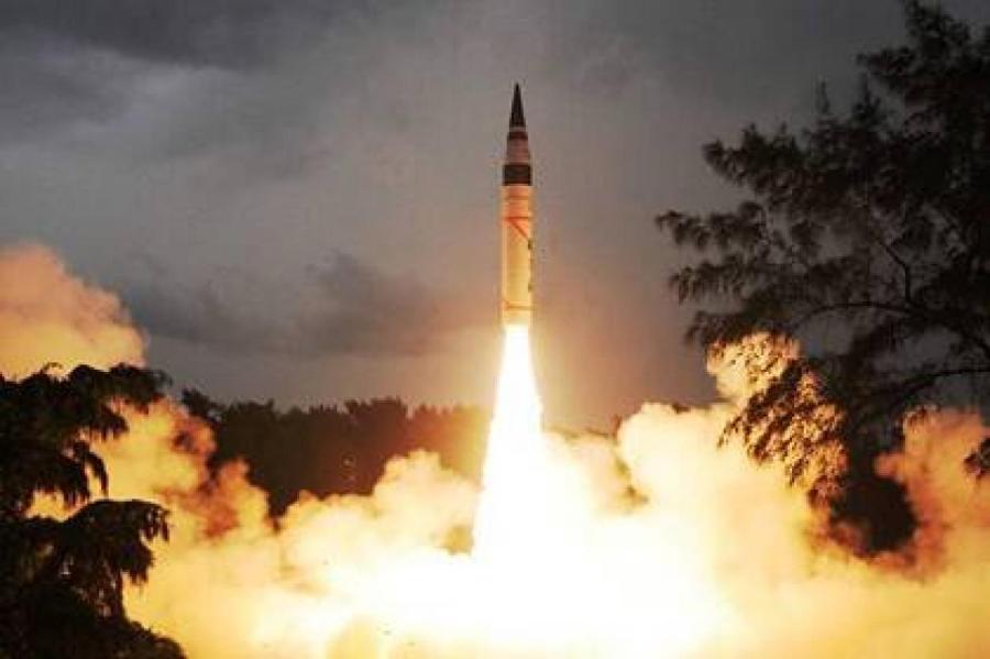 В Индии испытали мощную баллистическую ракету