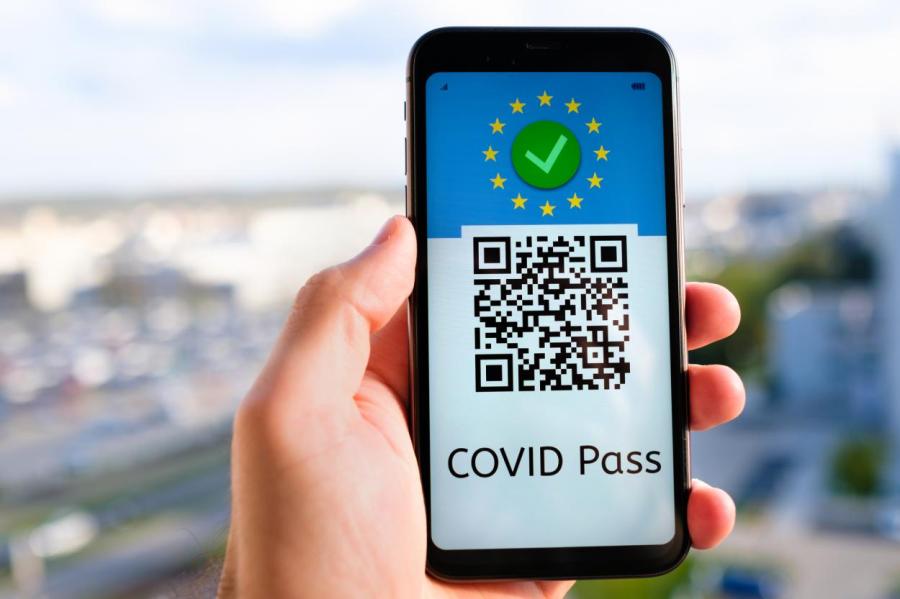 Срок годности COVID-сертификата: почему Латвия не Швейцария