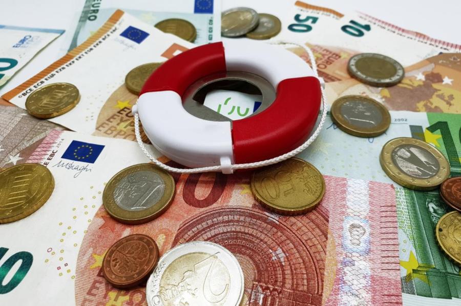 Субсидии и пособия: как в Латвии получить зарплатную поддержку