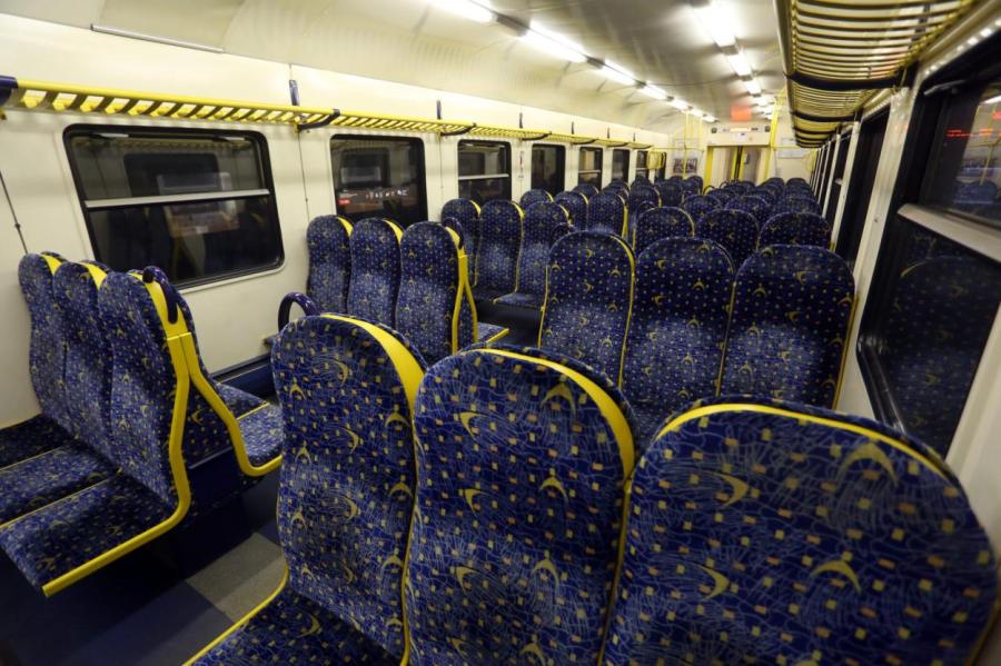 Пассажир о коллапсе: ложь! Я уехал в пустом поезде, а сотни людей остались ждать