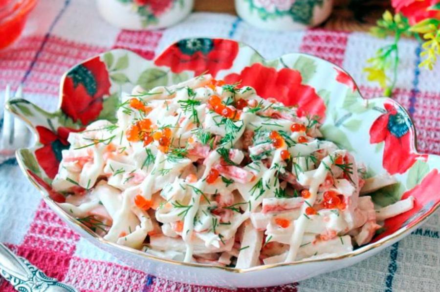 Канун: салат с морепродуктами «Царская радость» на Новый год