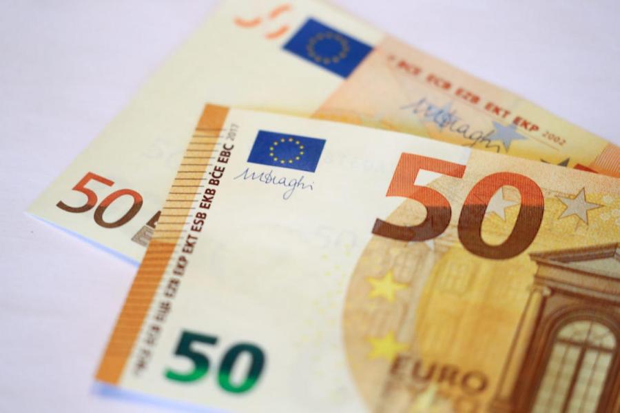 Болгария намерена перейти на евро в 2024 году