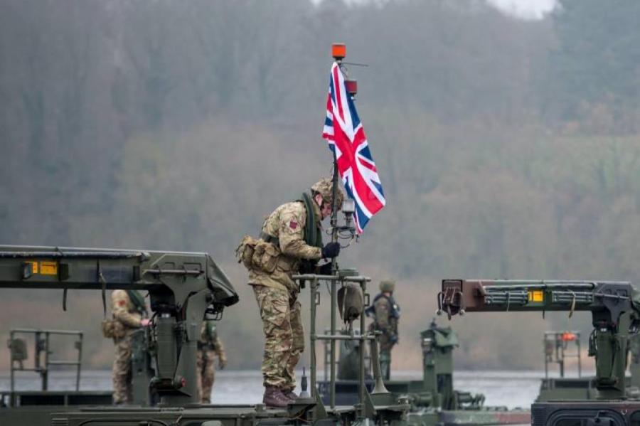 Перебросить военных в Латвию из Украины хочет Великобритания — СМИ