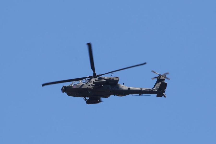 США перебросят в Латвию десятки боевых вертолетов и другую технику