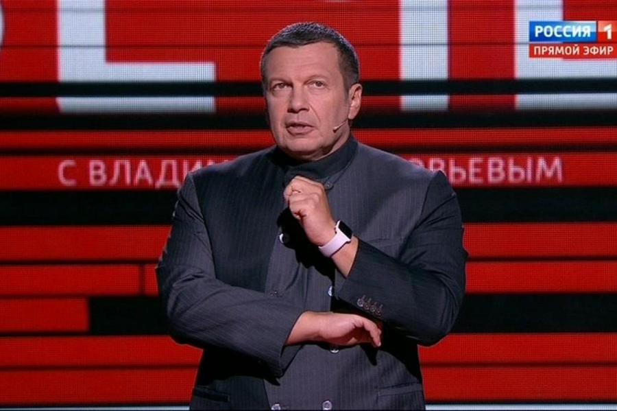 Власти разрешили Соловьеву и Киселеву вернуться в телевизоры Латвии