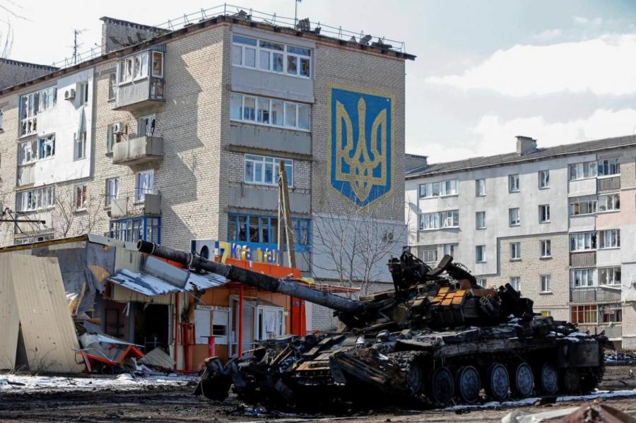 «Украина будет воевать сама»: о мифах, рождении нации и звёздном часе Зеленского