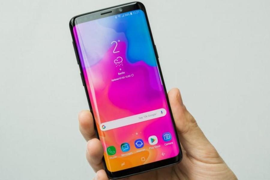 Samsung убрал в Латвии букву Z из названий своих смартфонов