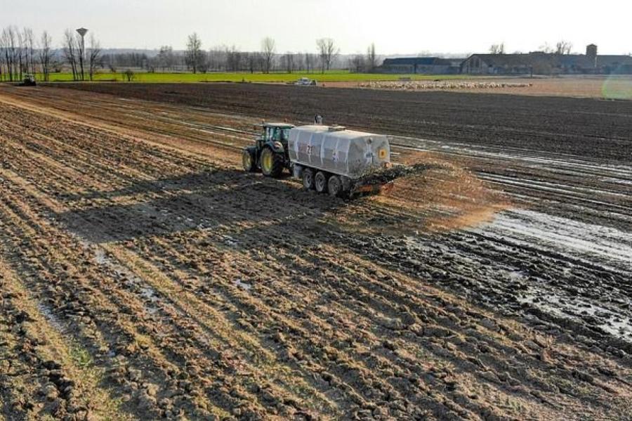 Война в Украине и санкции душат экспорт калийных удобрений из Беларуси