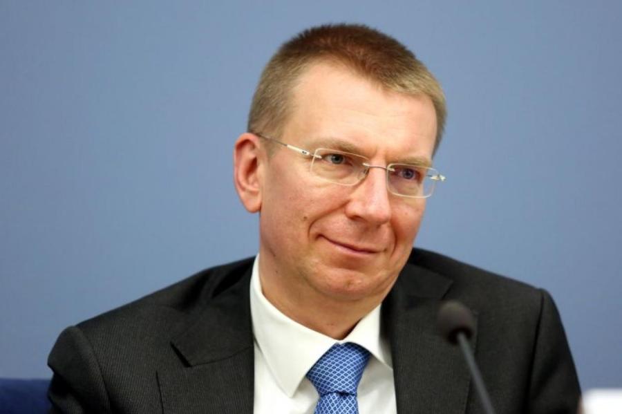 Латвия своего посла из Москвы отзывать не будет - Ринкевич