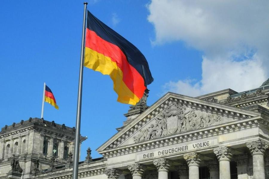 Германия даст ПМЖ 70 российским диссидентам - Spiegel