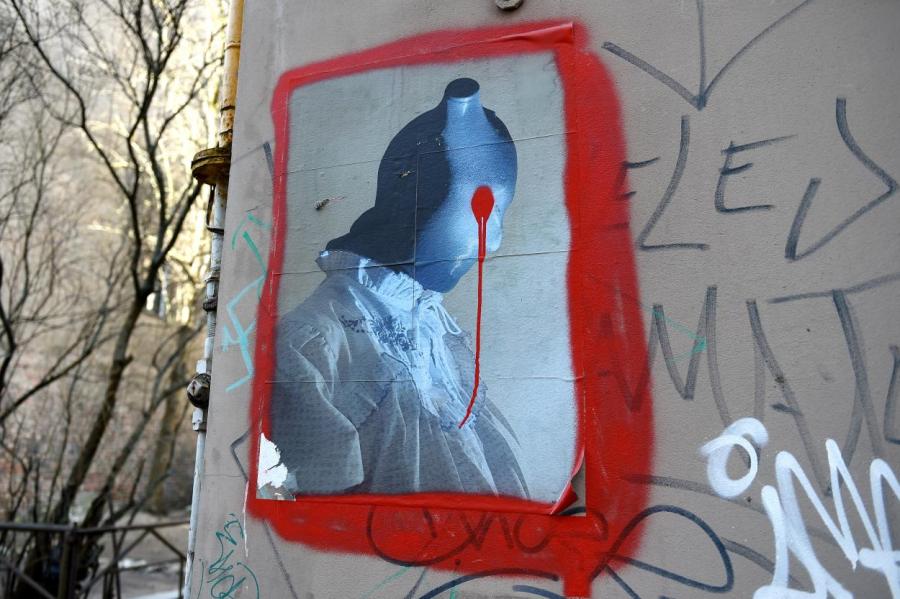 С граффити в Латвии хотят покончить: баллончики с краской — только взрослым