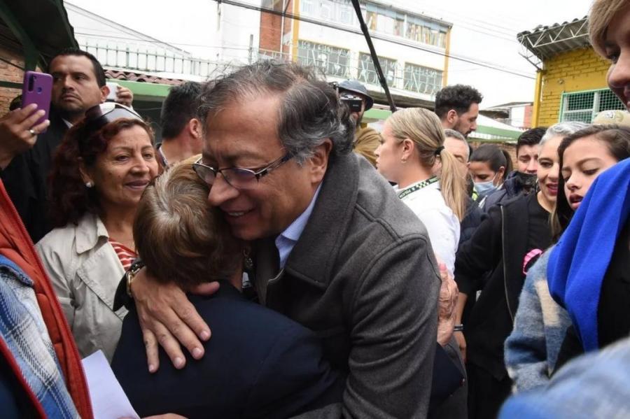 В Колумбии теперь будет крайне левый президент