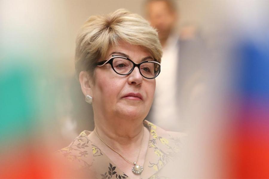 Премьер Болгарии обвинил в своем уходе с поста посла России