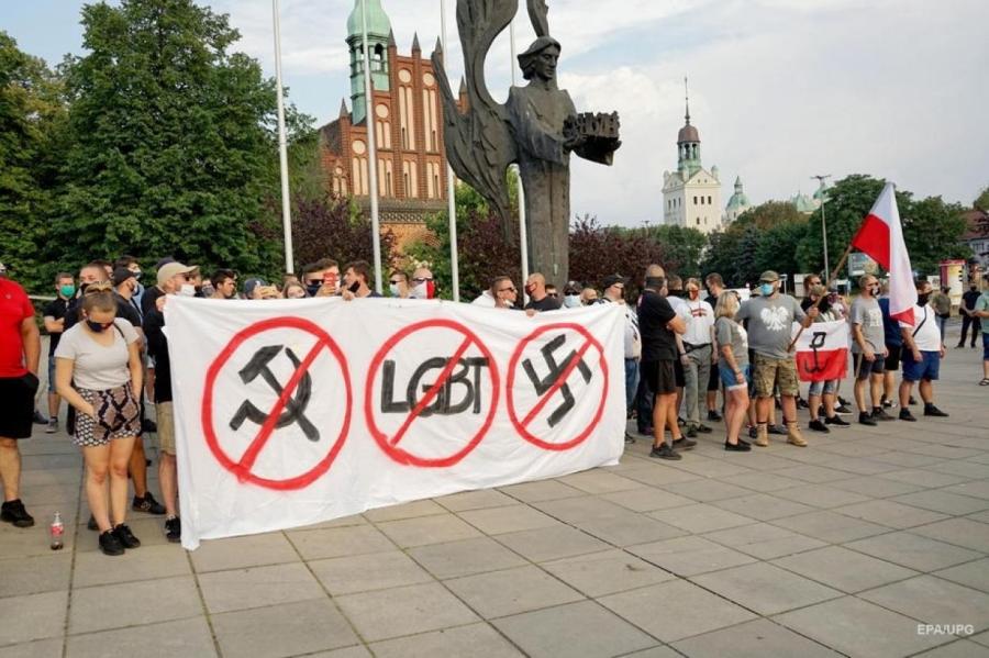ЕК запретила Польше тратить фонды ЕС на регионы, назвавшиеся свободными от ЛГБТ