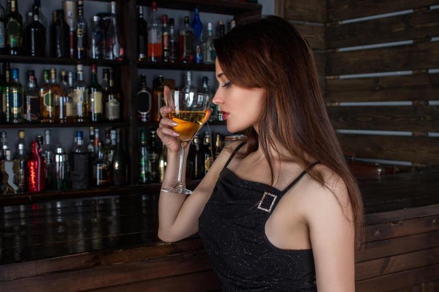 10 ранних признаков алкоголизма, которые не стоит игнорировать