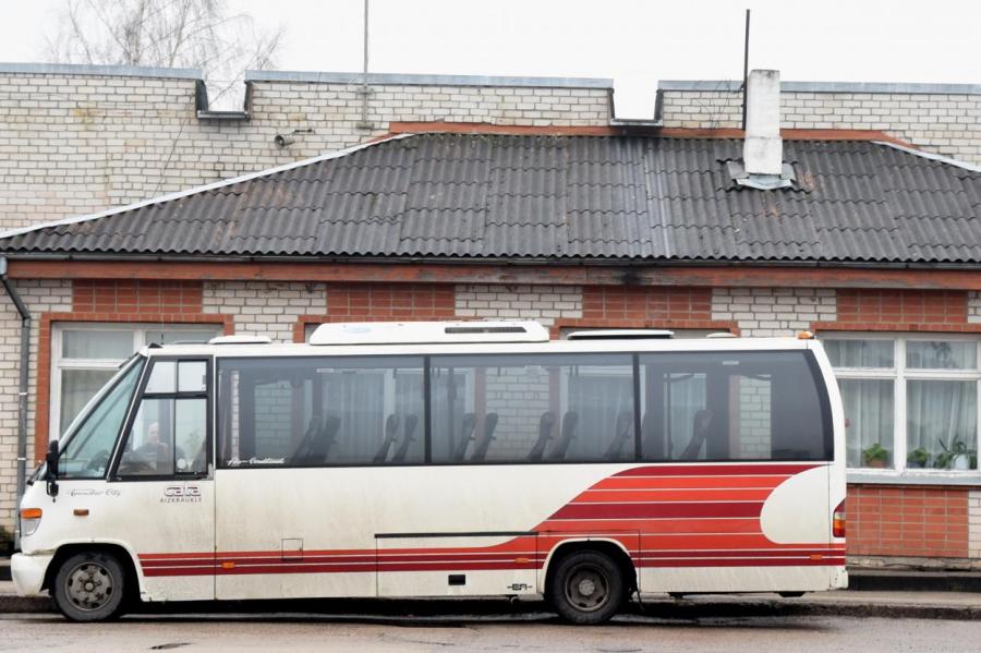 Министр велел обеспечить «запасных» автобусных перевозчиков
