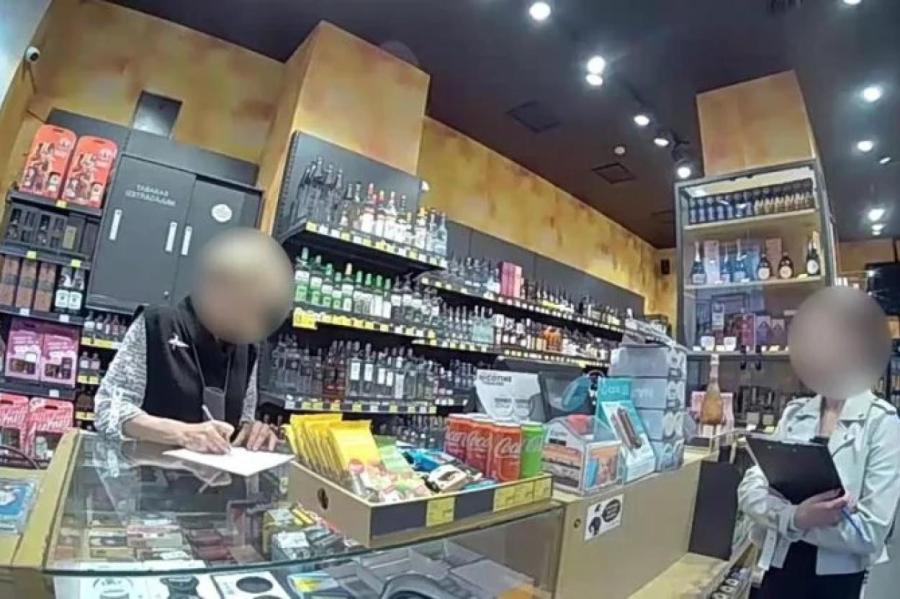 Полиция ловила на живца - магазины продают алкоголь несовершеннолетним
