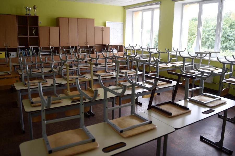 Забастовка педагогов Латвии накажет не только чиновников, но и родителей