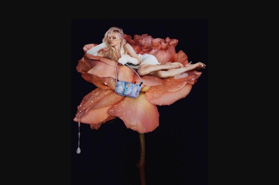 Памела Андерсон снялась в рекламной кампании Heaven by Marc Jacobs