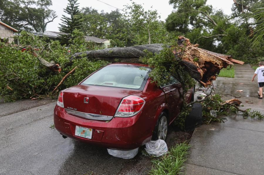 В результате урагана «Иен» во Флориде погиб 61 человек