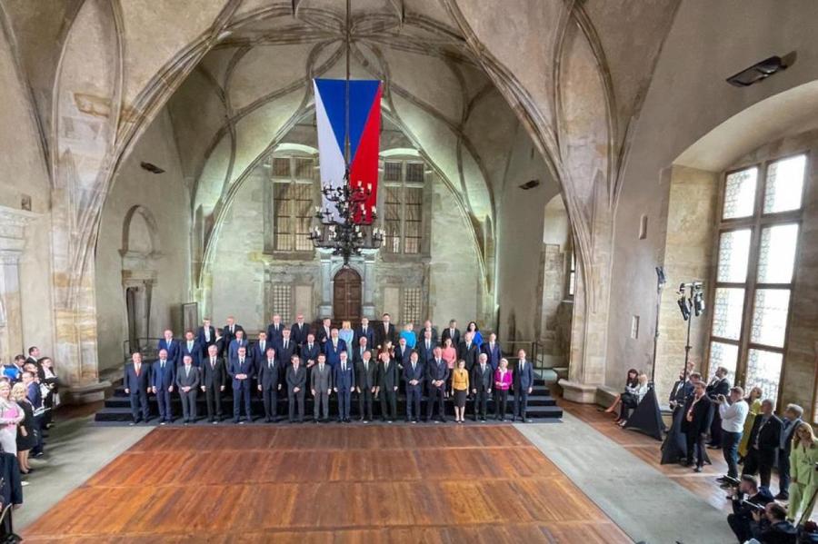 В Праге лидеры 44 стран обсуждают войну РФ против Украины